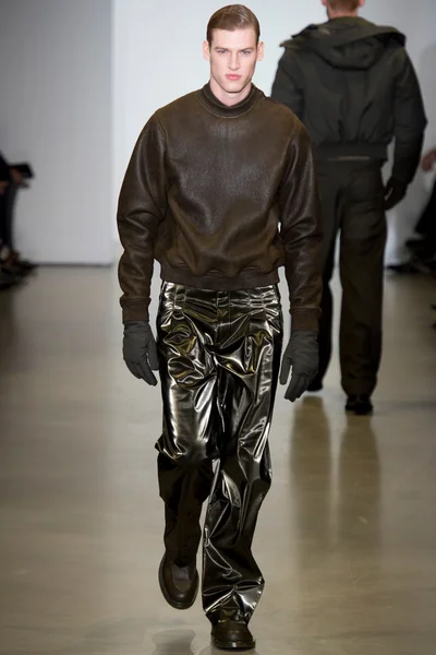 Look 5